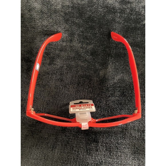 NORTH CAROLINA NC STATE WOLFPACK SUNGLASSES ADULT NCSU Red NEW Wayfarer Style - Picture 6 of 15